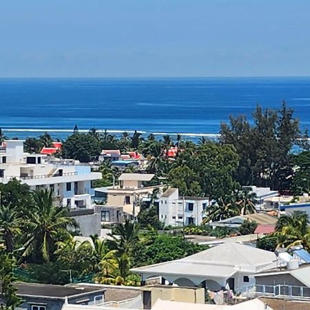 Seaview Luxury Appartment Flic-en-Flacq Extérieur photo